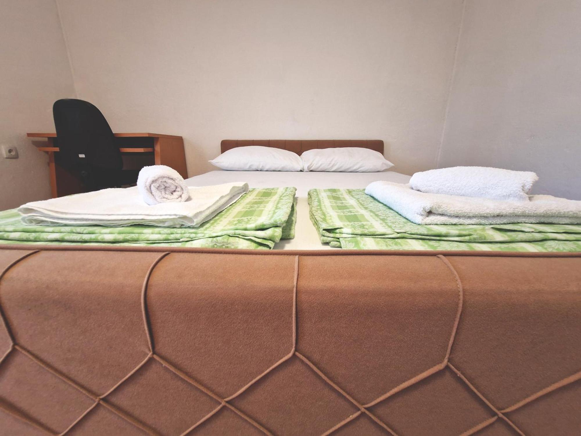 Apartman Komfor Banja Luka Buitenkant foto